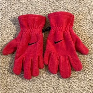 Nike Kid’s Pink Winter Gloves